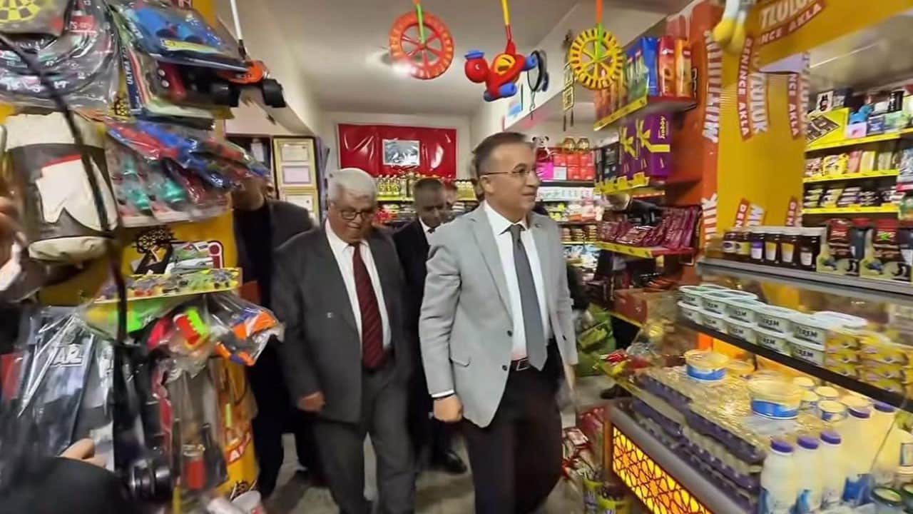 Gaziantep’te "Bakkal Kart" desteği can suyu oluyor