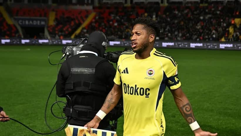 Gaziantep'te stat karanlığa gömüldü! Fenerbahçe maçı teknik arıza engeline takıldı