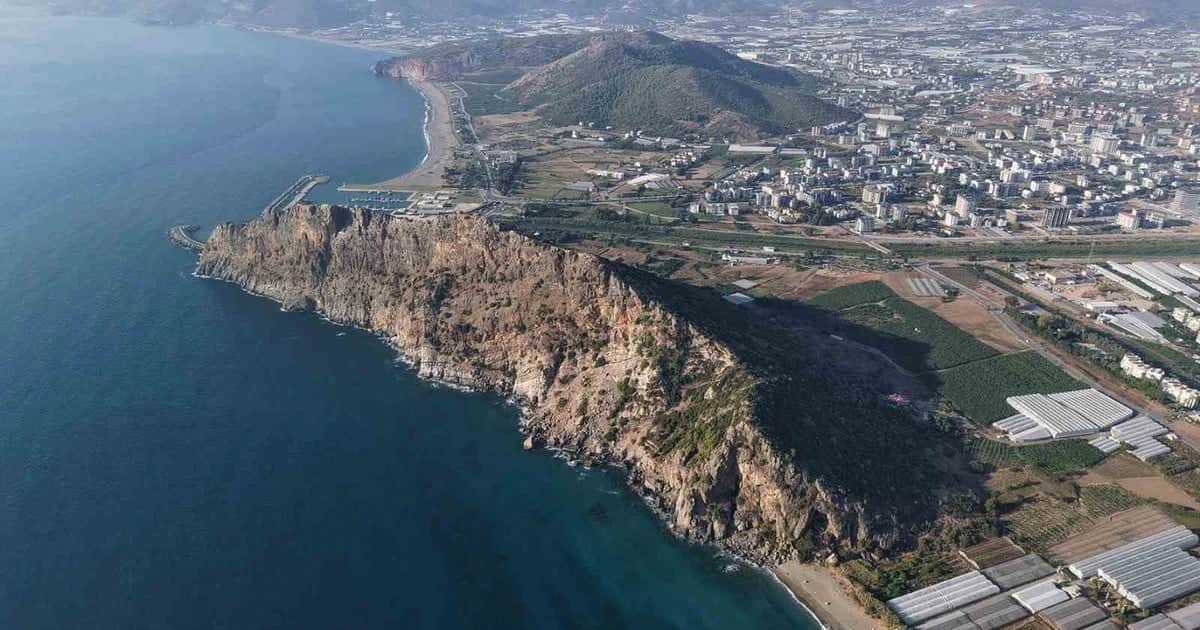 Gazipaşa'da Selinus yüzey araştırmasının 2026 sezonu ALKÜ başkanlığında yapıldı