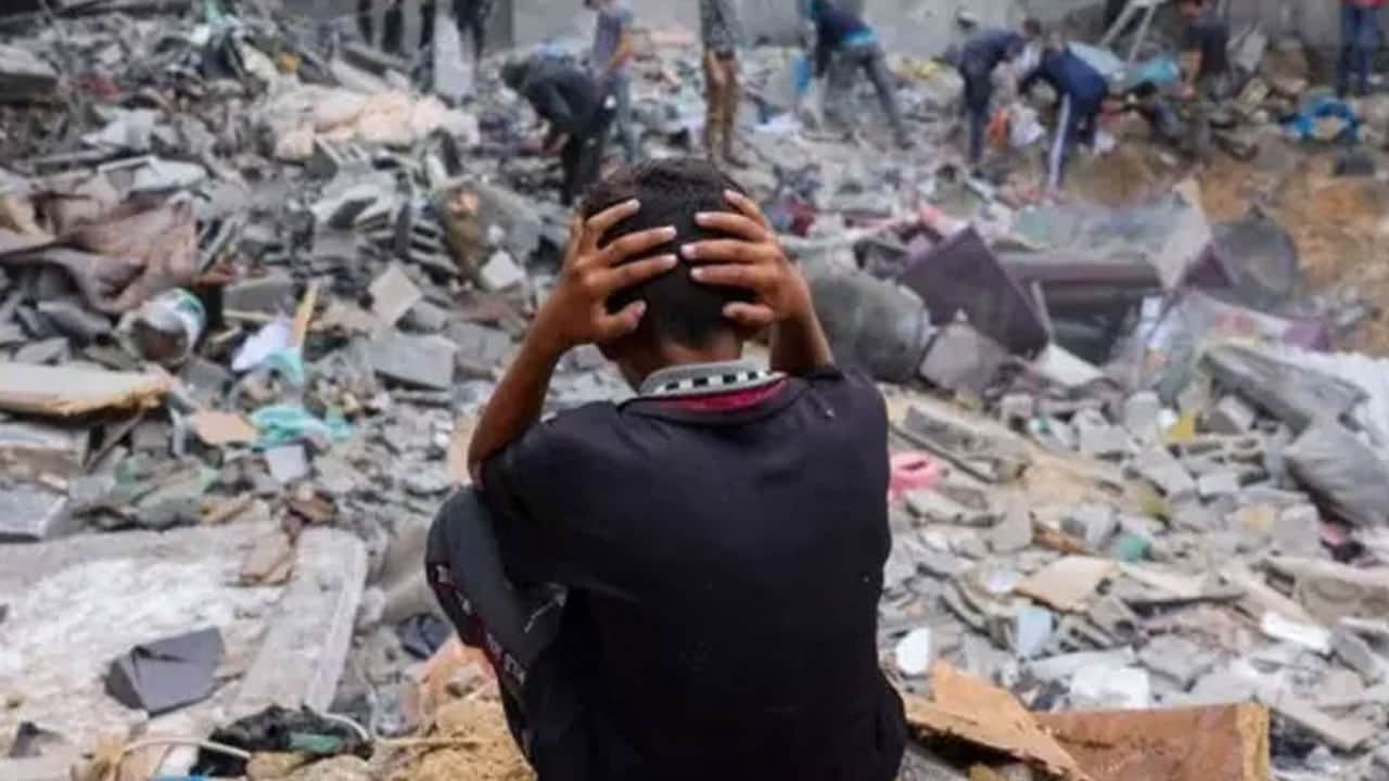 Gazze'de şehit sayısı 72 bin 117'ye yükseldi
