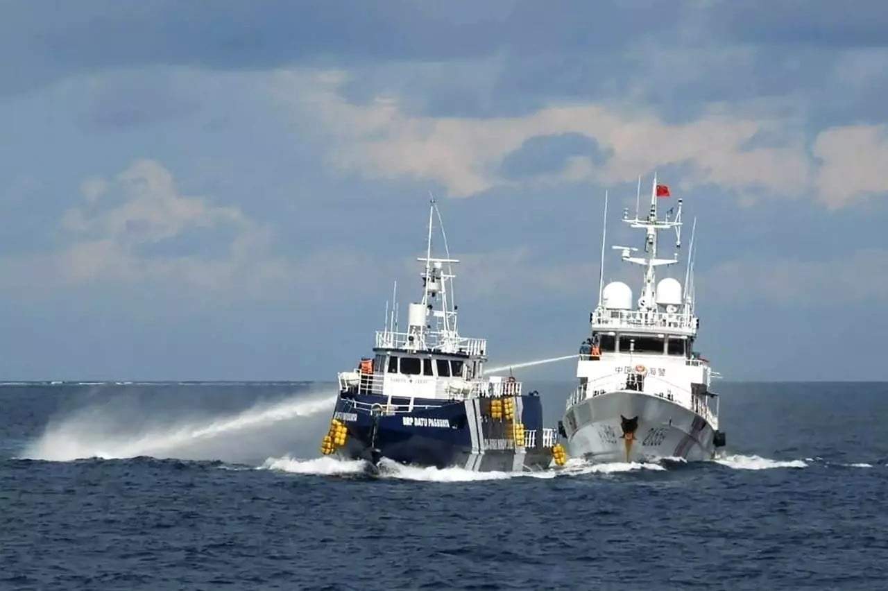 Gerginlik tavan yaptı: Güney Çin Denizi’nde Çin ve Filipinler gemileri çarpıştı