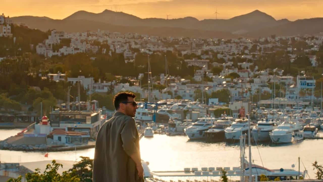 GO Türkiye'nin yeni dizisi Turquoise Summer yayında...