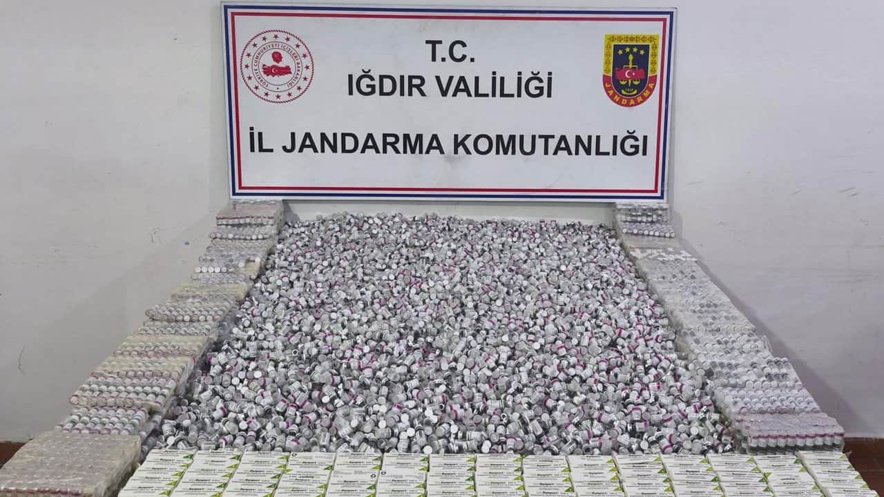 Güzellik merkezlerine gidecekti! 56,7 milyon liralık kaçak botoks ilacı ele geçirildi