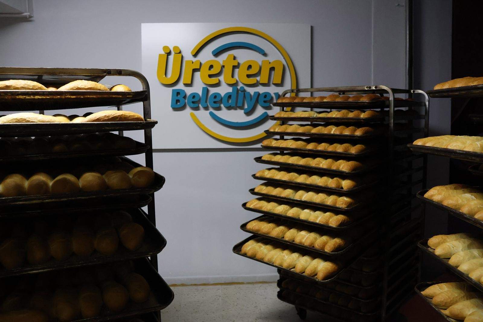 Haliliye'de günde 7 bin 368 ekmek ihtiyaç sahiplerine ulaştırıyor