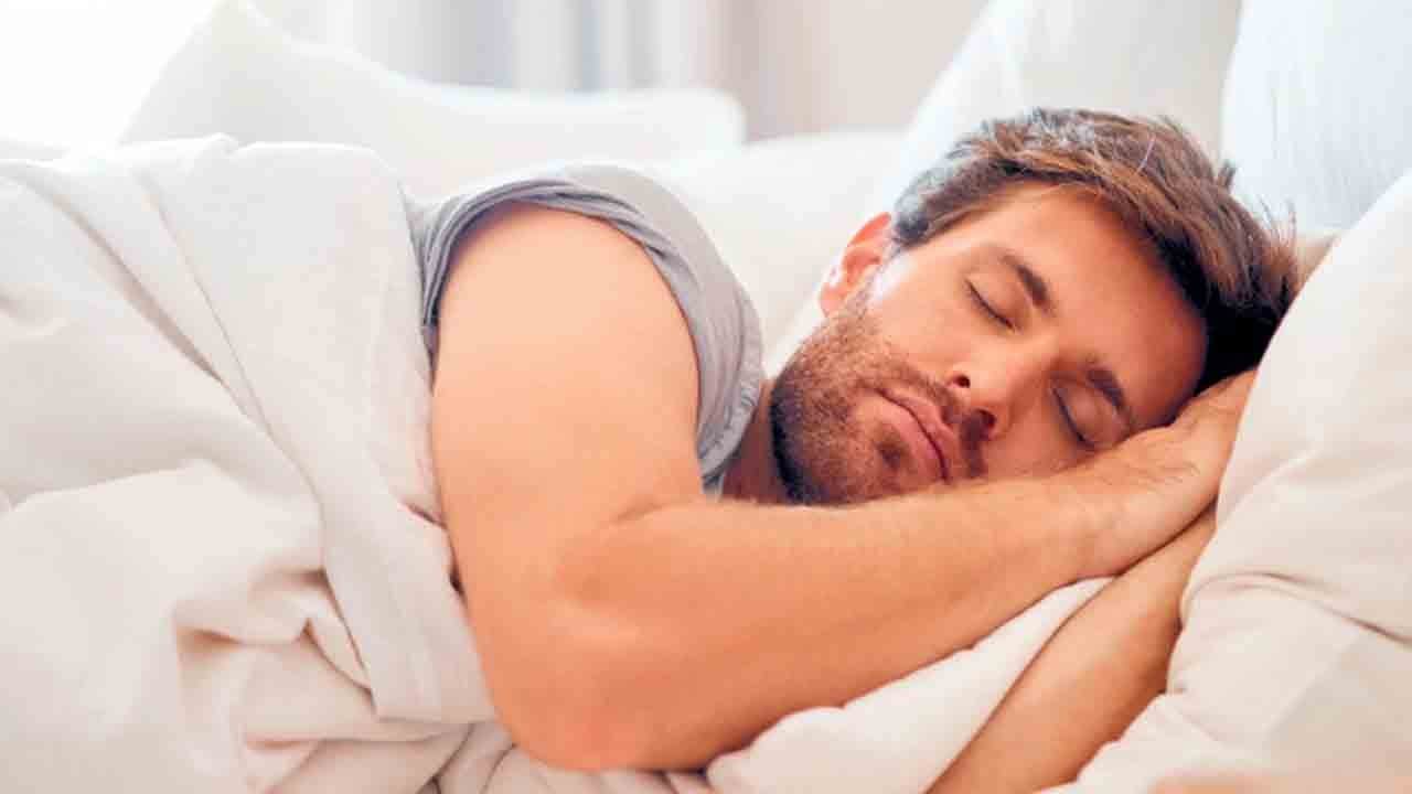 Her gece farklı saatte uyuyanlara uyarı: Kalp riski iki kat artıyor