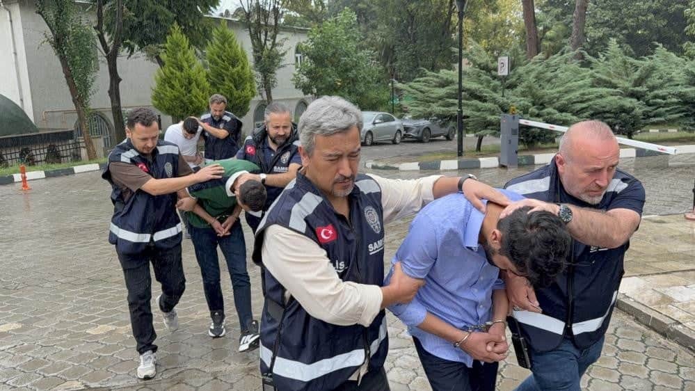 Her şey polisin ağlayan kadını fark etmesiyle başladı! 3 kişi tutuklandı