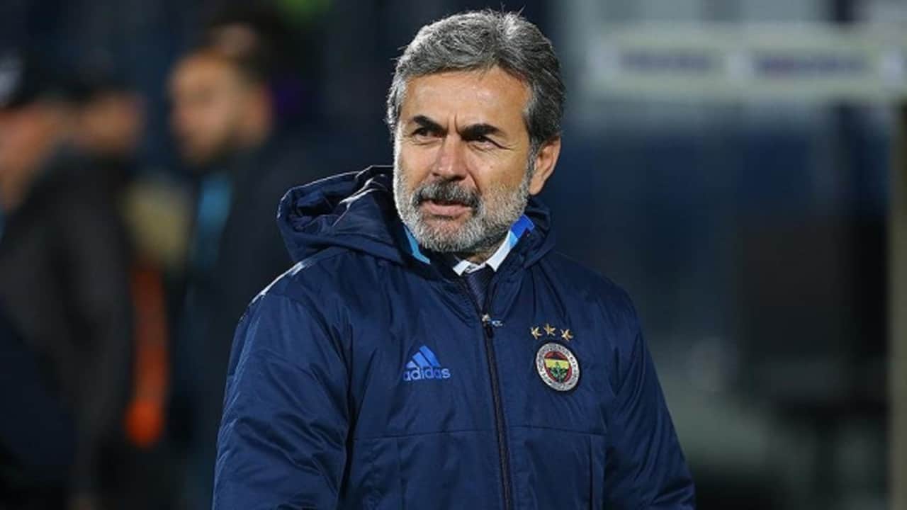 Herkes Aykut Kocaman'ı beklerken Aziz Yıldırım bombayı patlattı