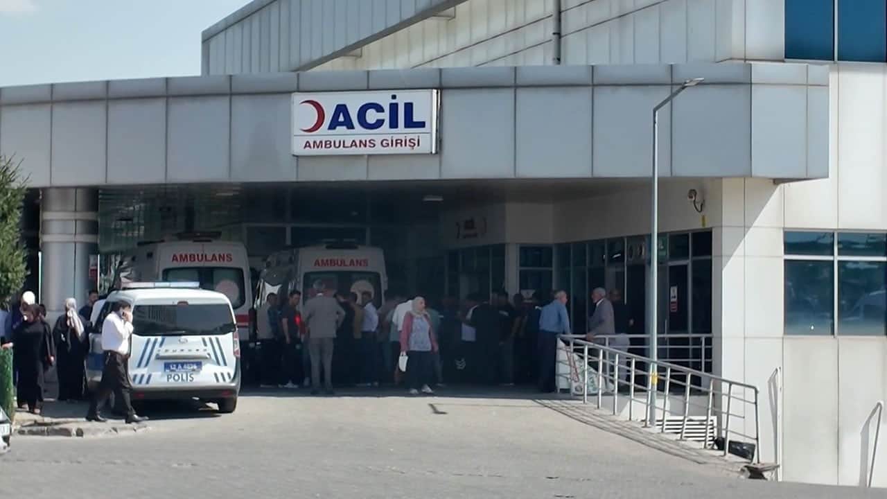 Husumet kanlı kavgaya dönüştü!