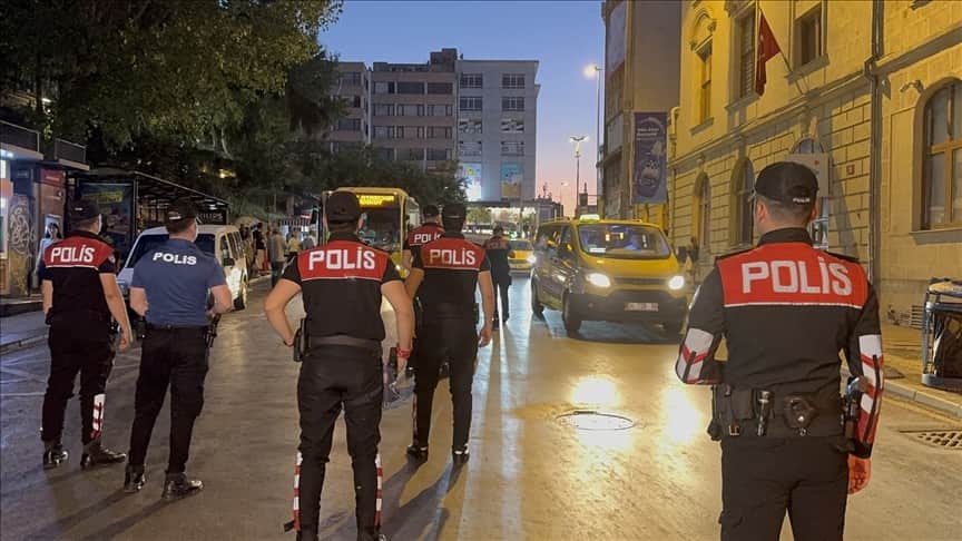 "Huzur İstanbul" uygulamasında 1062 şüpheli gözaltına alındı