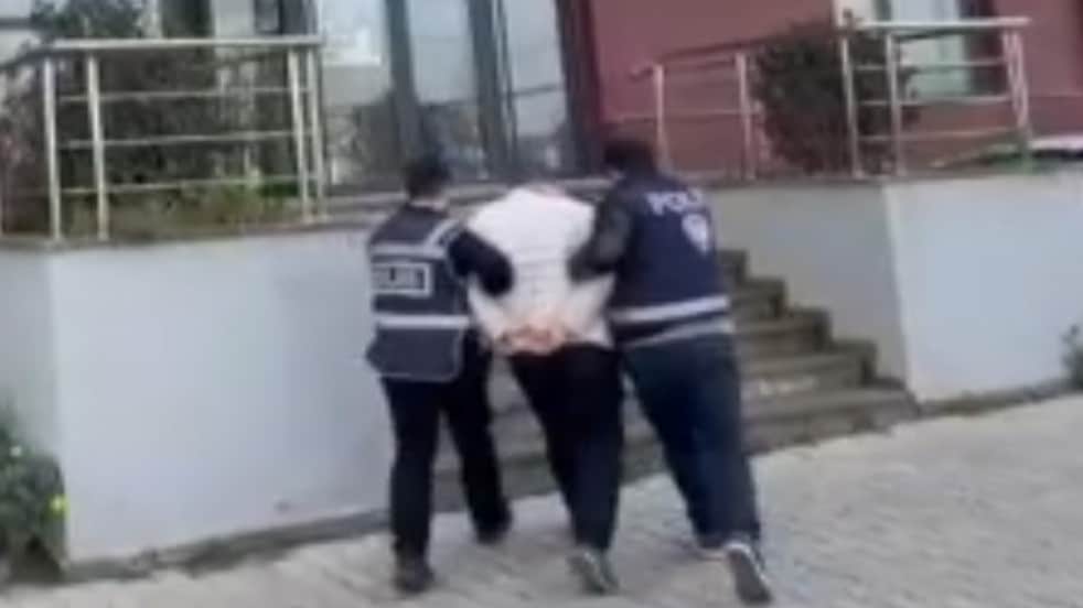 İftar çadırında belediye görevlisini bıçaklayan şüpheli yakalandı