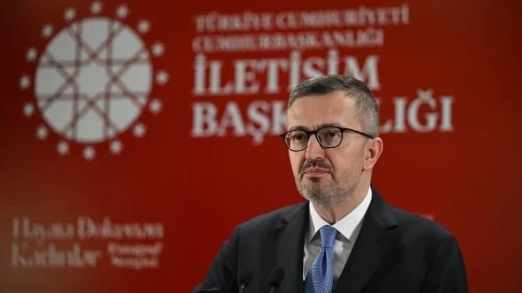 İletişim Başkanı Duran Azerbaycan'ın Bağımsızlık Günü’nü kutladı
