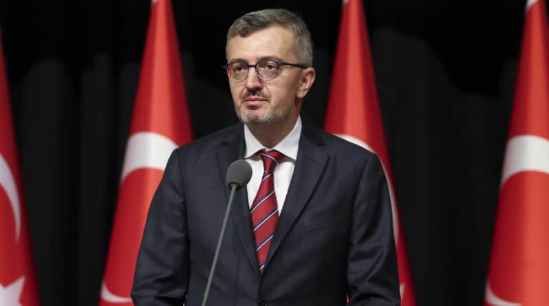 İletişim Başkanı Duran'dan Srebrenitsa mesajı: Vicdanlarda derin bir yara olmaya devam ediyor