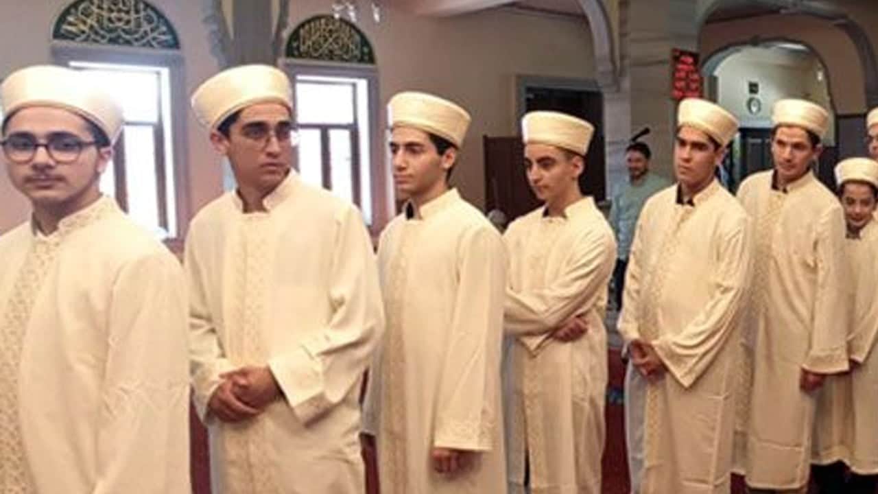 İlkem Eğitim Merkezinde Kıraat Eğitimi Alan 38 Hafız İcazetini Alıyor
