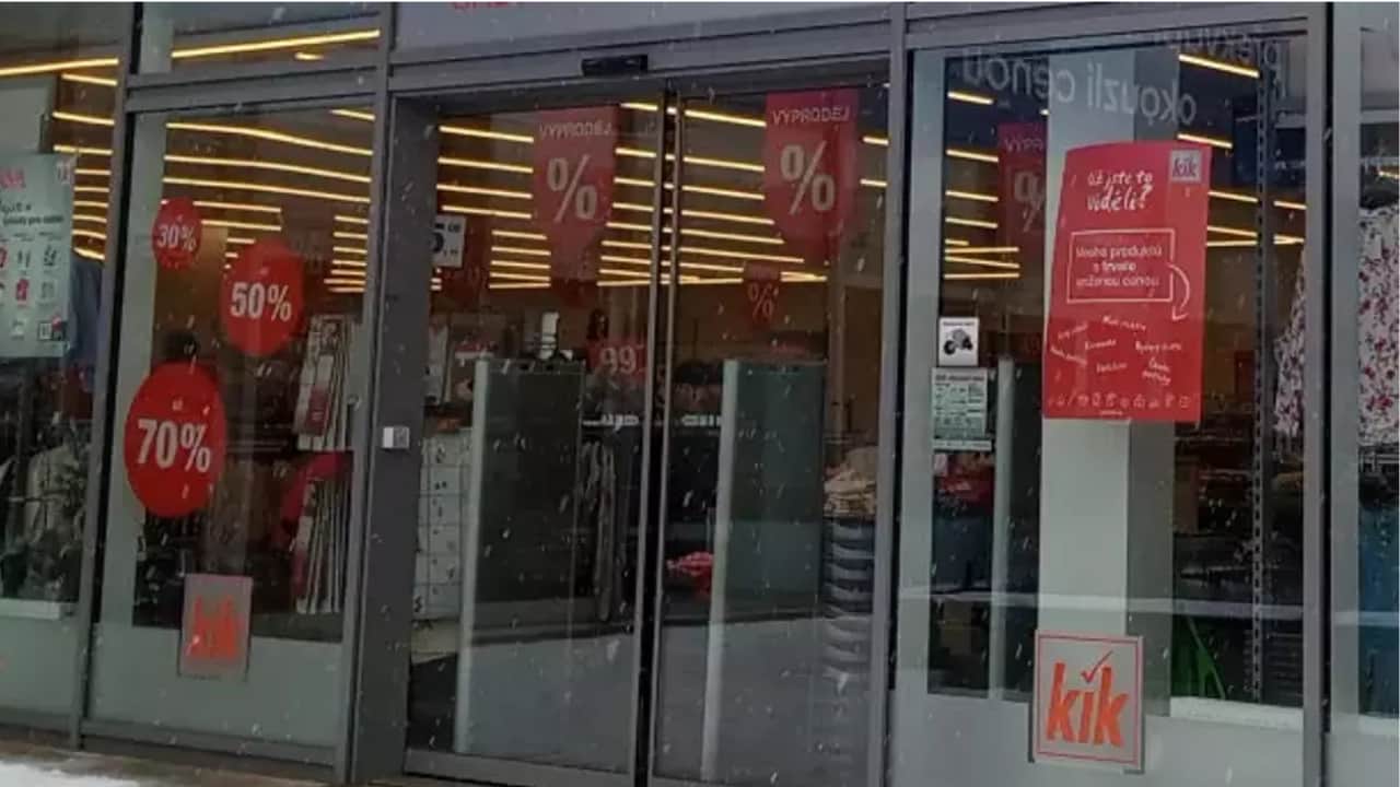 İndirim devi frene bastı: 225 mağazayı kapatıyor!