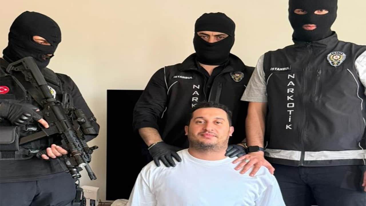 İnterpol’ün aradığı Faslı uyuşturucu kaçakçısını MİT paketledi