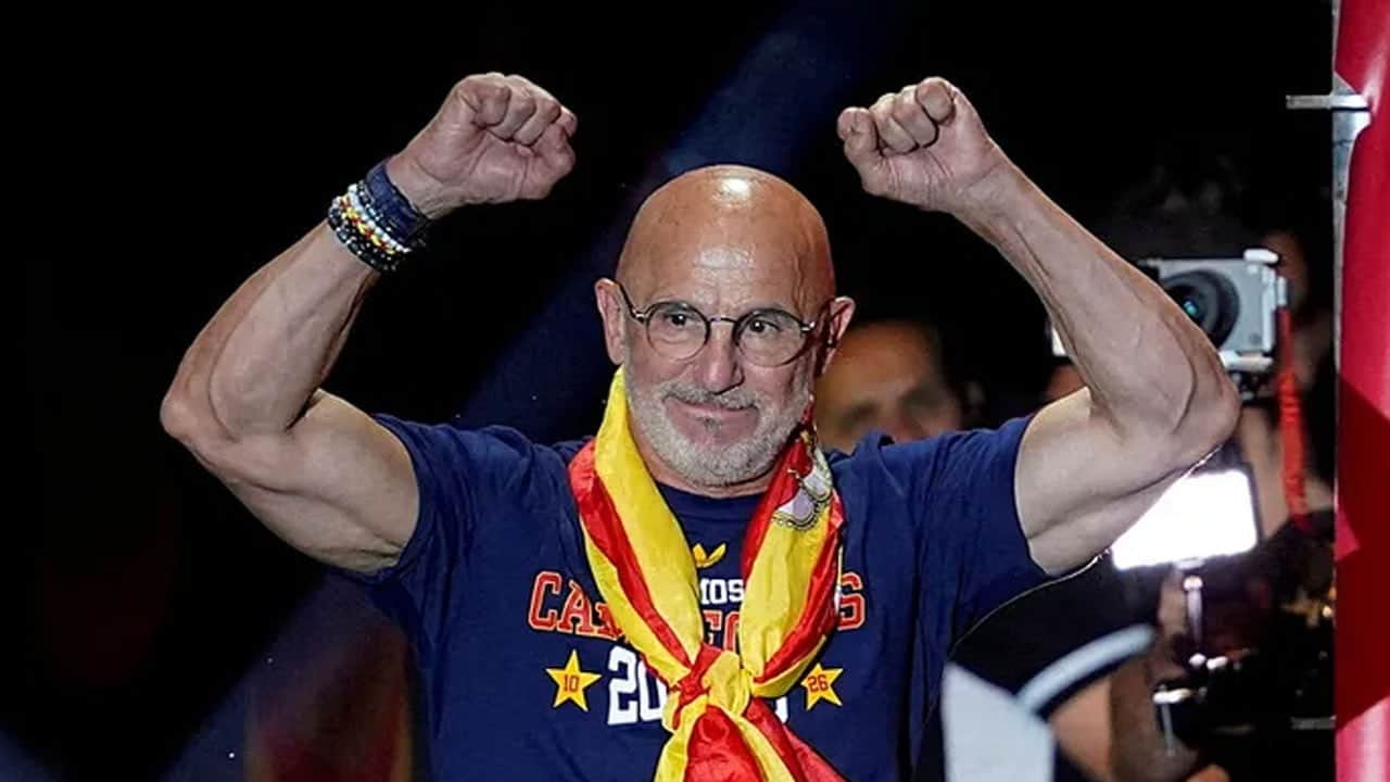 İspanya, Luis de la Fuente ile yola devam dedi