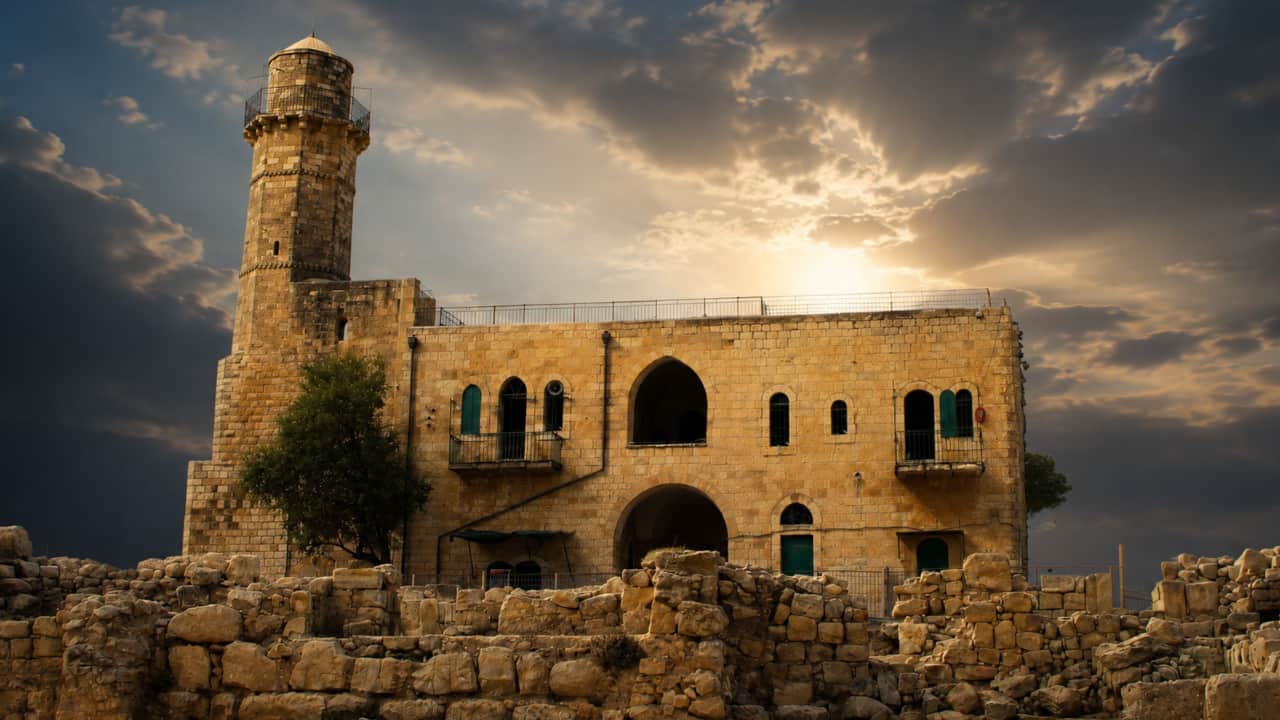 İsrail, Nebi Samuel Camii ve çevresini Yahudileştiriyor!