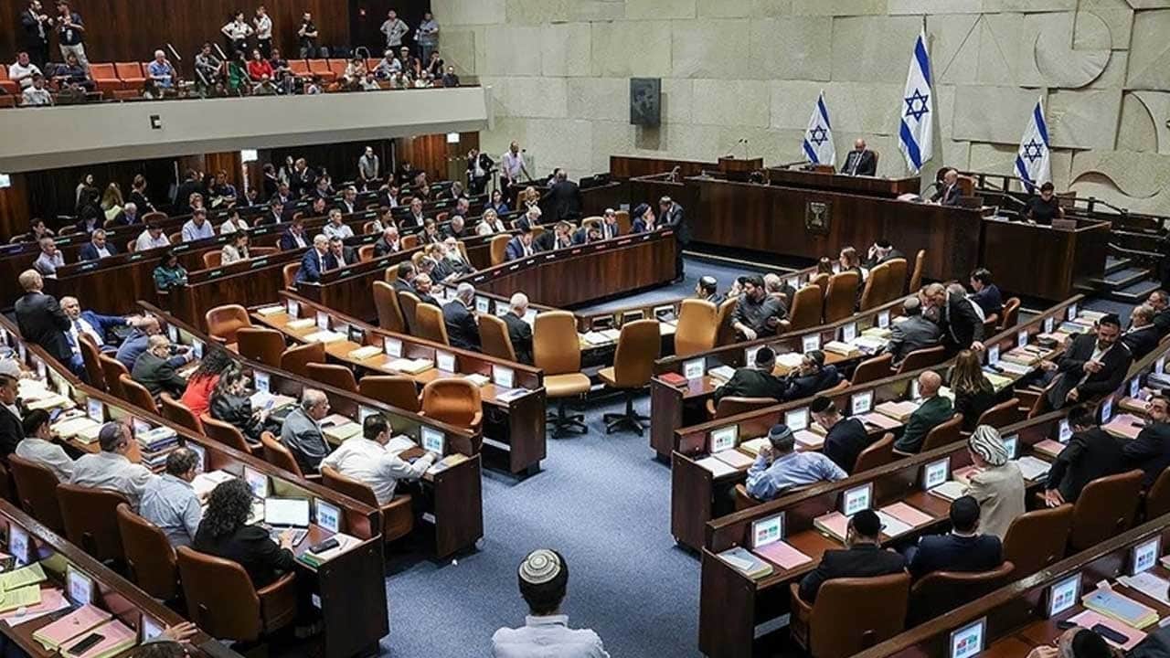 İsrail'de savunmaya 45 milyar dolardan fazla pay ayrılan 2026 bütçesi onaylandı
