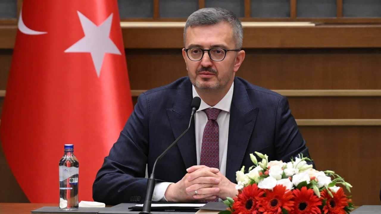 İsrail'den bir utanç kararı daha! İletişim Başkanı Duran vahşet yasasına ateş püskürdü!