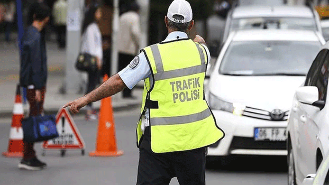 İstanbul'da 2 yol trafiğe kapatılıyor!