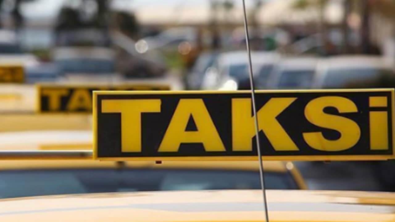 İstanbul'da turisti mağdur eden şoföre ağır yaptırım uygulandı