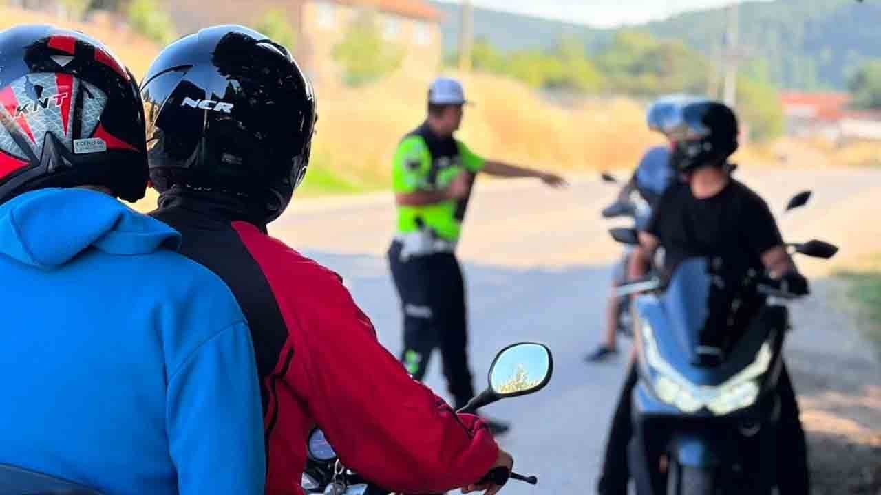 Jandarmadan güvenli sürüş eğitimi