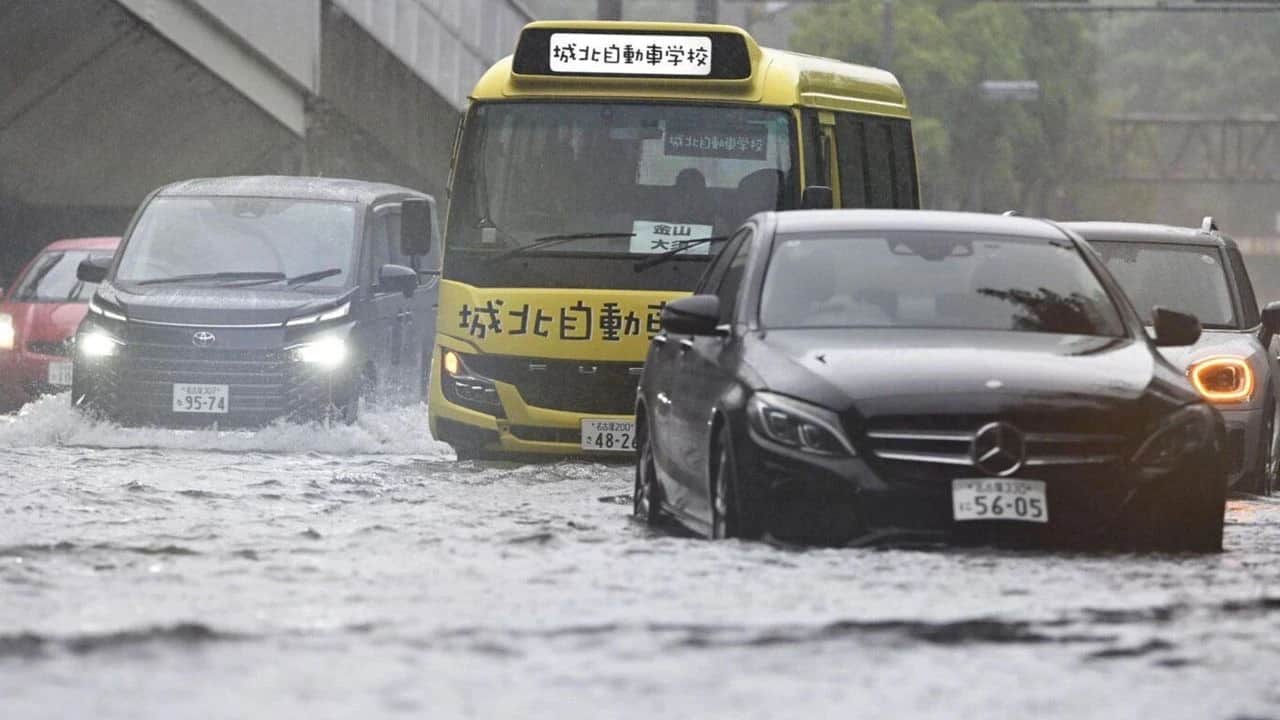 Japonya'da heyelan!