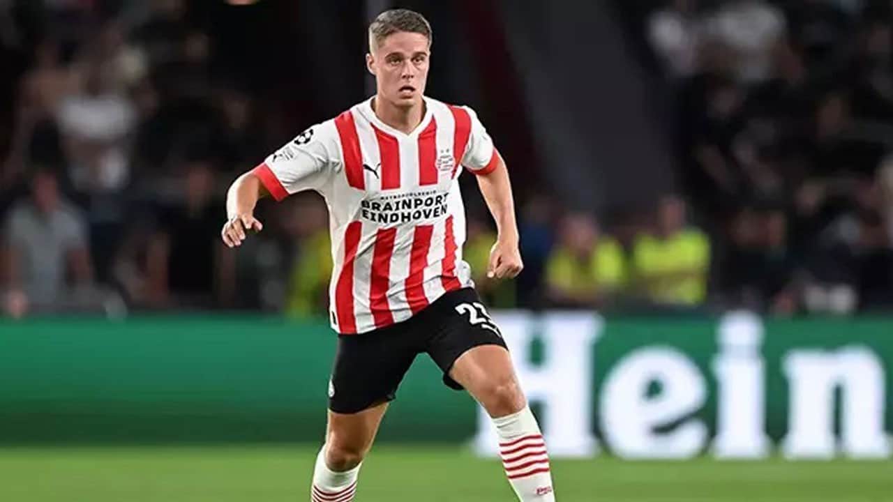 Joey Veerman kimdir, hangi mevkide oynuyor?