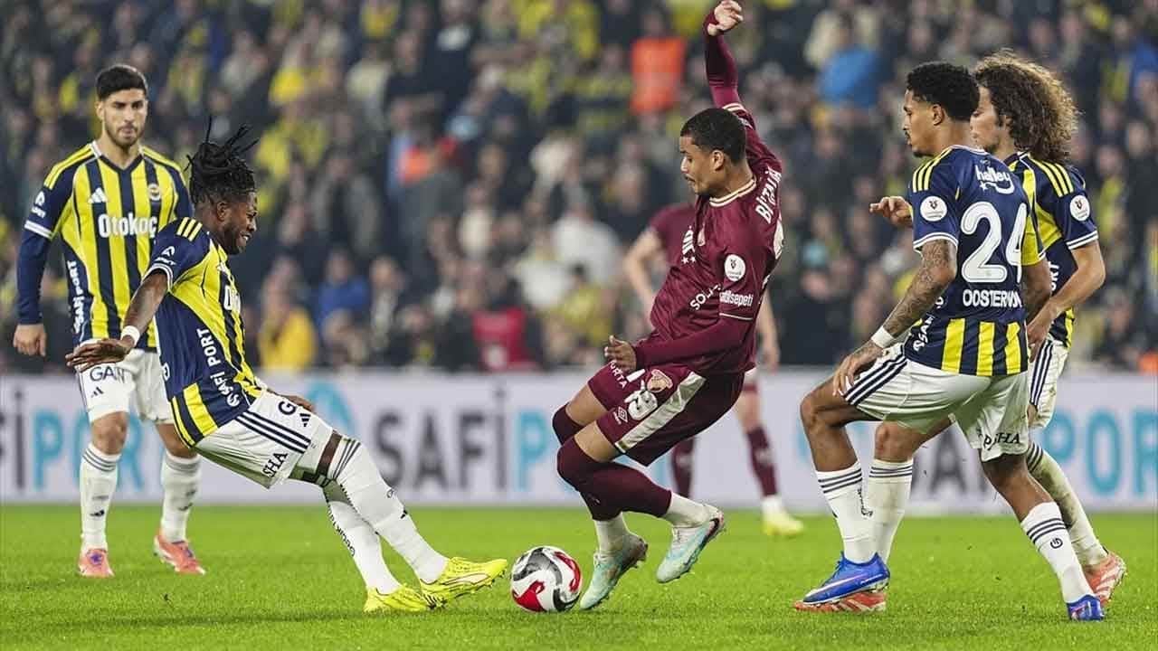 Kadıköy'de şok puan kaybı! Zirve yarışında büyük yara