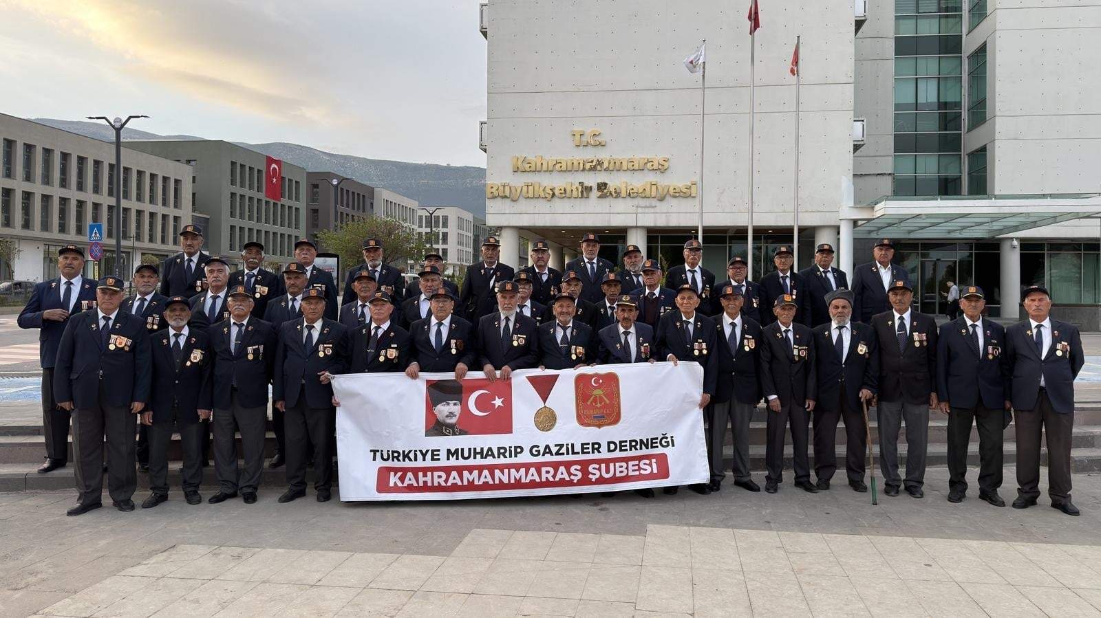 Kahramanlar Diyarından Şehitler Diyarına Duygu Yüklü Yolculuk