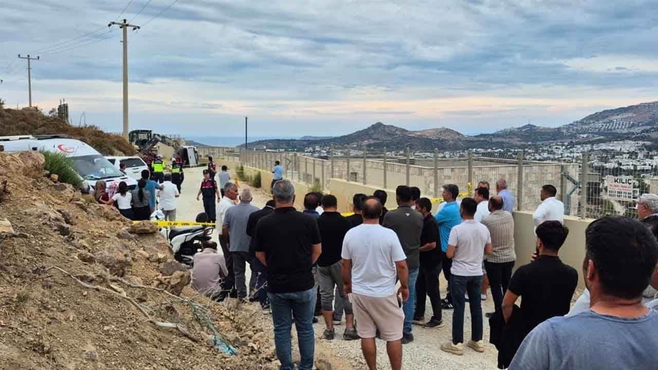 Kamyonet devrildi, 15 yaşındaki sürücü hayatını kaybetti