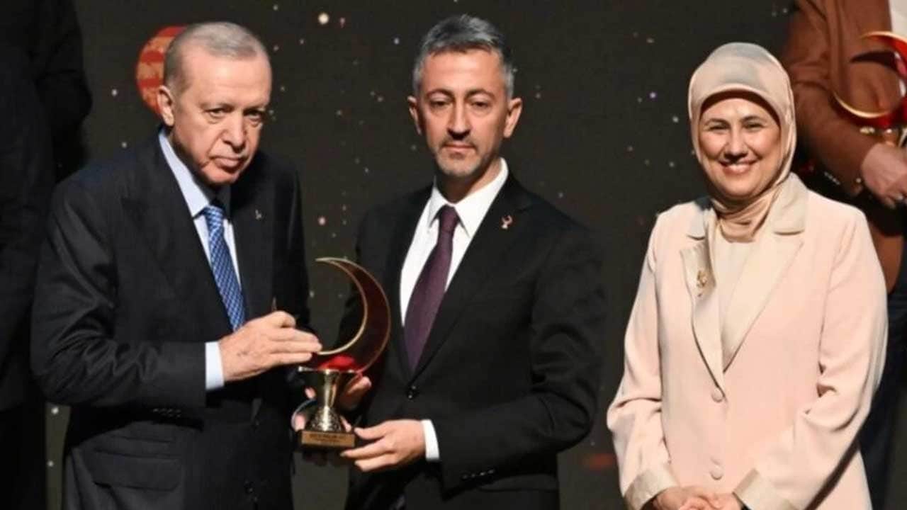 KARDEMİR'e anlamlı ödül! Cumhurbaşkanı Erdoğan tevdi etti