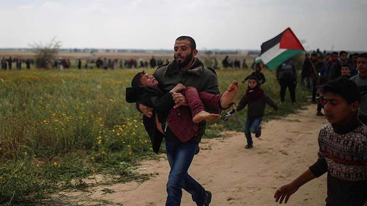 Katil İsrail'in son 24 saatteki Gazze saldırılarında 10 şehit