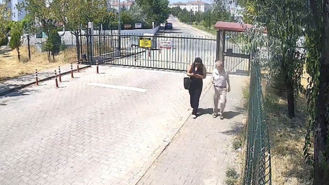 Kendini savcı olarak tanıtan kadının oyununu 8 yaşındaki çocuk böyle bozdu