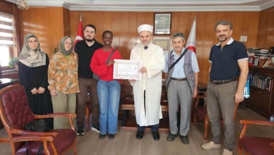 Kenyalı gelin müslüman oldu! İsmini 'Sıla' olarak değiştirdi
