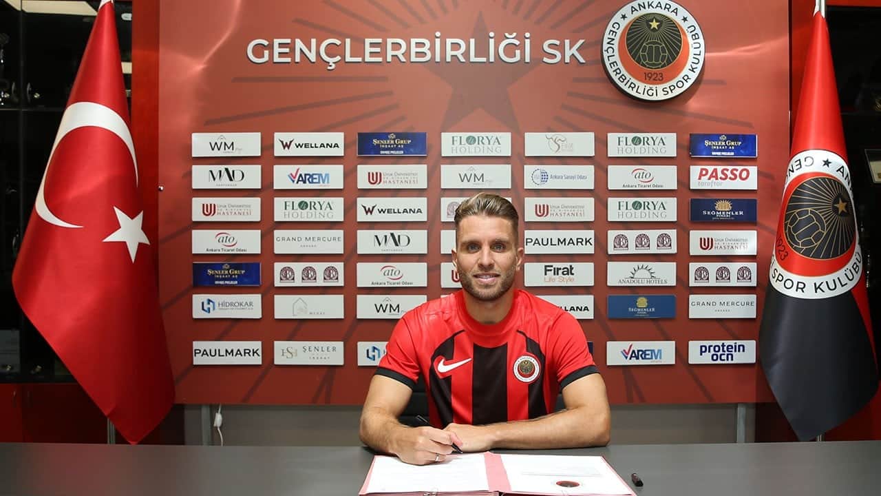Kevin Rodrigues ile 1+1 yıllık imza! Gençlerbirliği'ne Portekizli sol bek