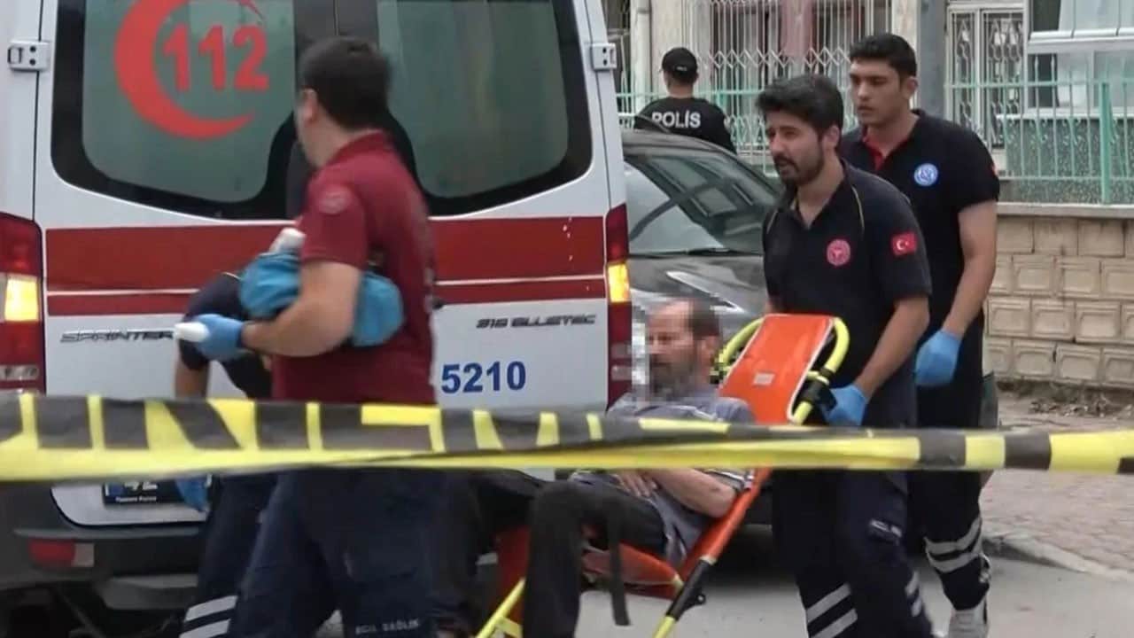 Kızı ve karısı oğlu tarafından öldürülmüştü! Cinayetlere tanık olan baba da öldü
