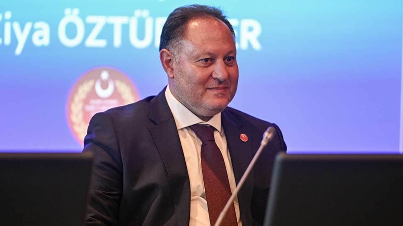 KKTC Meclis Başkanı Öztürkler, Kıbrıs'taki sorunları anlattı