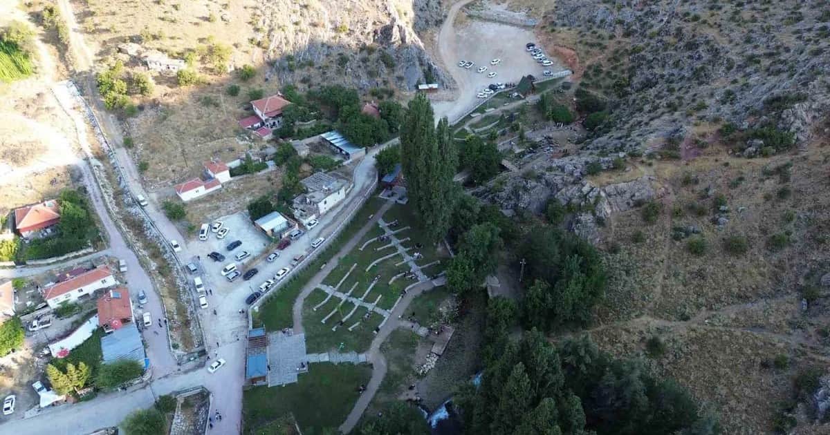 Konya'da İvriz'i yaz sezonunda yaklaşık 12 bin kişinin ziyaret ettiği tahmin ediliyor