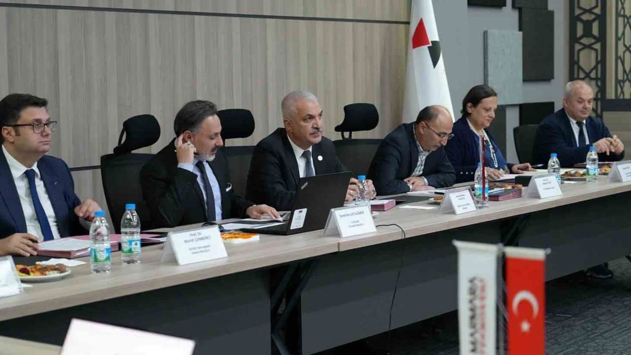 KOSGEB desteğinde kritik eşik! Girişimciler Gebze’de jüri karşısına çıktı