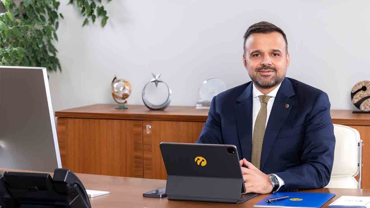 Küresel teknolojinin rotasını Turkcell çizecek: Dr. Ali Taha Koç’a Dünya çapında görev!