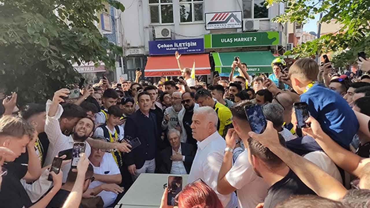 Lüleburgaz’da yer yerinden oynadı! Aziz Yıldırım’a Kırklareli’de meşaleli ve muazzam karşılama!