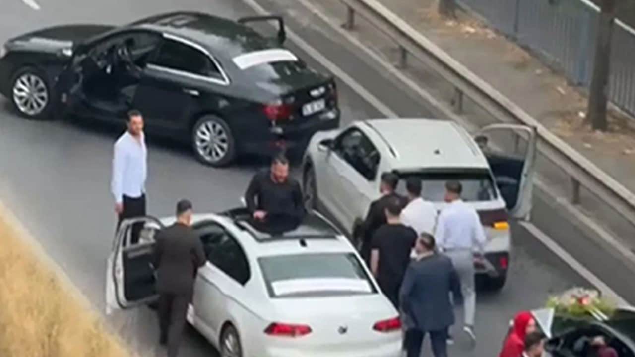 Maganda konvoyuna devletten tokat gibi ceza! Yolu kesen 6 TIR'a yarım milyondan fazla ceza kesildi
