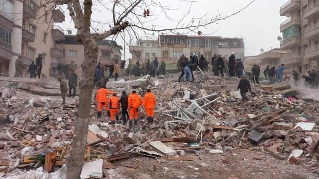 Malatya’da yıkılan bina davasında 8 sanığa ceza