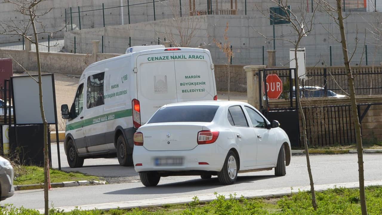 Mardin’de eski hemşire evinde ölü bulundu