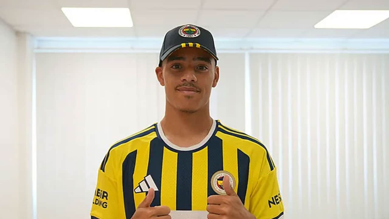 Mason Greenwood gelir gelmez rekor kırdı