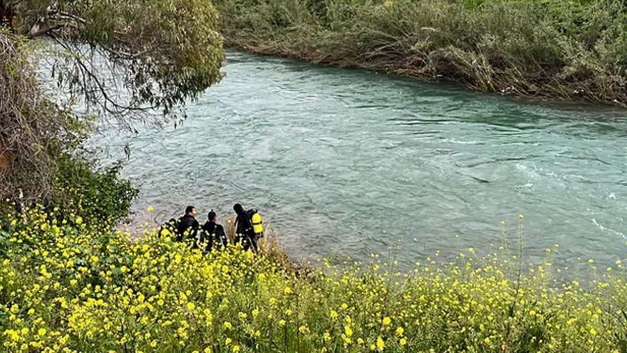 Mersin’de suya atlayan çocuktan haber alınamıyor