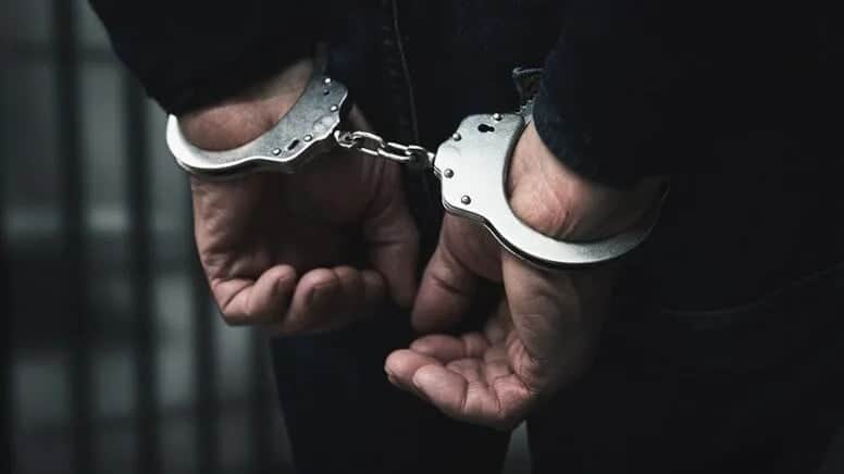Mersin'de yasa dışı bahis operasyonu: 13 şüpheli tutuklandı