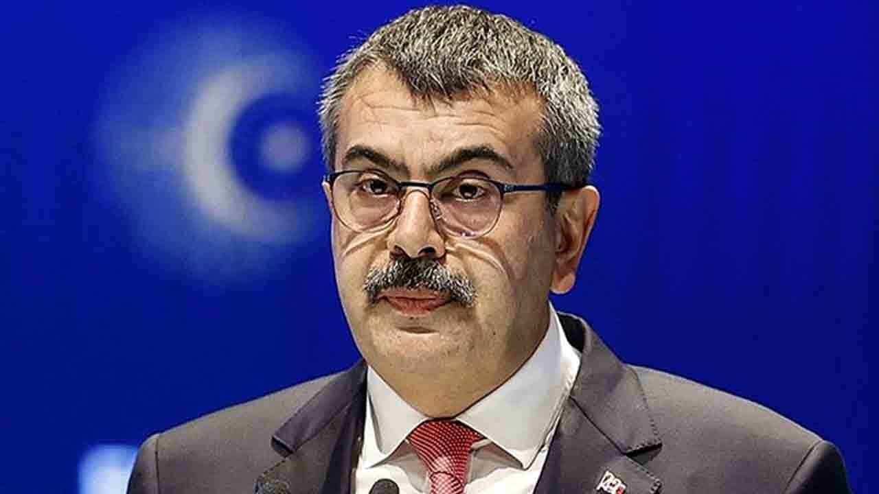 Milli Eğitim Bakanı Yusuf Tekin’den ara tatil açıklaması!