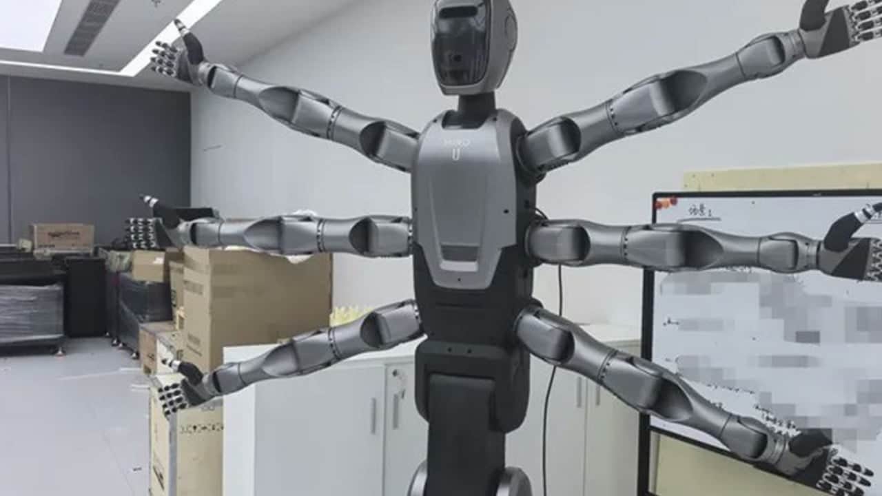 Miro U! Dünyanın İlk 6 Kollu İnsansı Robotu tanıtıldı! Çin fitili ateşledi!
